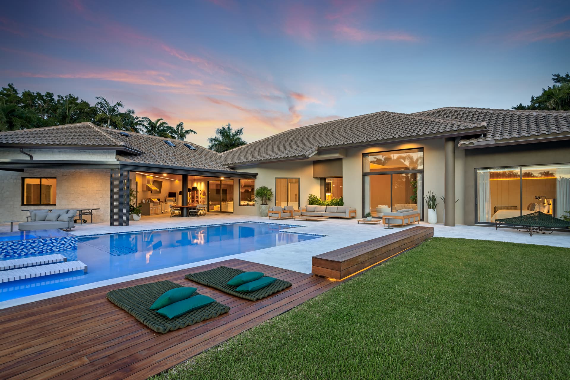 Outdoor Living Renovation in Weston, FL